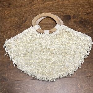 New, ANTHROPOLOGIE ROSALITA Fringe RAFFIA Tote with Wooden Handles